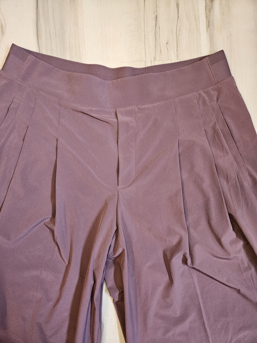 Athleta Brooklyn Heights Wide Leg Pleated Pants Mauve Purple Womens 14 Tall EUC - Picture 7 of 15